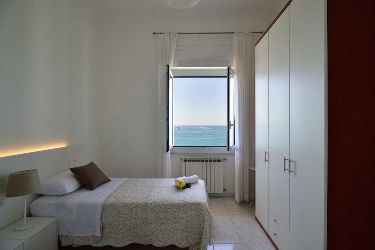 Apartament Il Faro Dei Poeti Lerici Zewnętrze zdjęcie
